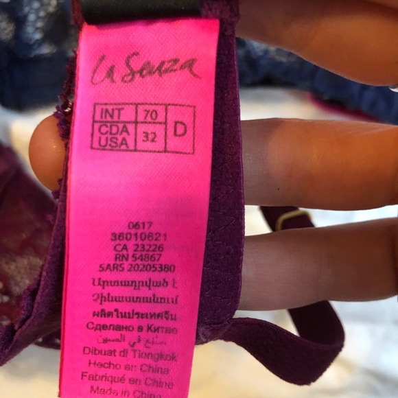LA SENZA Bras (6) 32DD - Picture 3 of 3